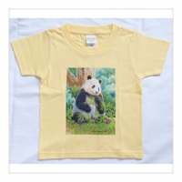 ■ポストカード付　【100サイズ】「山本二三氏×TANTAN 26th anniversaryコラボ 商品『肖像画デザインTシャツ（ライトイエロー/こどもサイズ）』」
