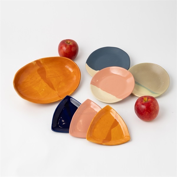 世界に一つだけ　「たたら技法」で作った手作り陶器セット（シチュエーションに合わせ５セット）(Ａセット【主役は大皿】どーんと囲む大皿シェアセット)